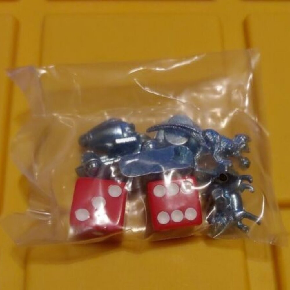 Monoploy Cheater Edition 2018 Game Pieces And Dice A1